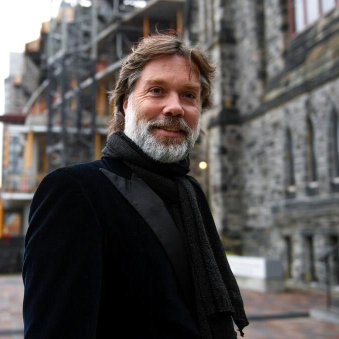 Rufus Wainwright calls Trump's use of 'Hallelujah' cover the 'height of blasphemy'